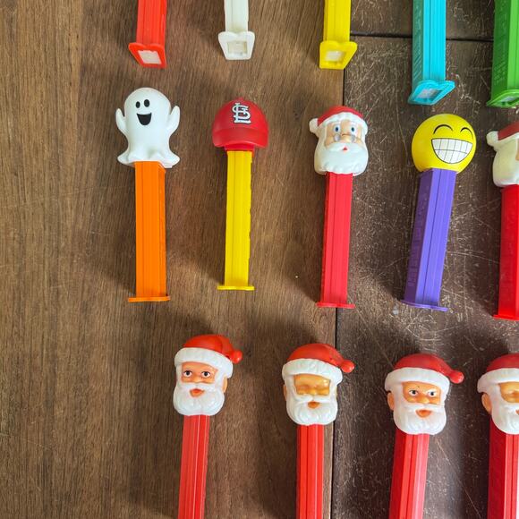 Bundle Lot 31 PEZ candy dispenser VINTAGE Modern Disney Snoopy Transformers‎ Etc - Picture 9 of 10